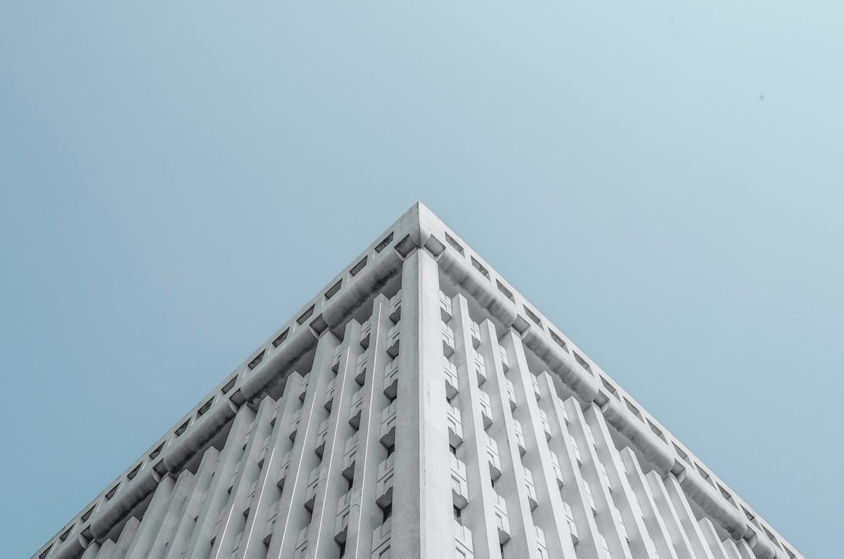 世界杯直播-布朗失绝杀坎宁安16+14 活塞击败绿军3连胜