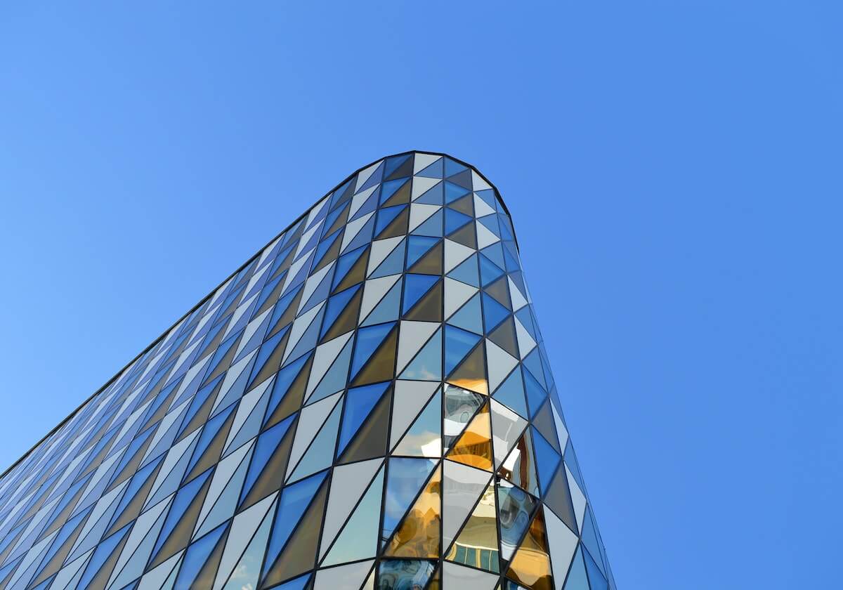 世界杯直播-布朗失绝杀坎宁安16+14 活塞击败绿军3连胜