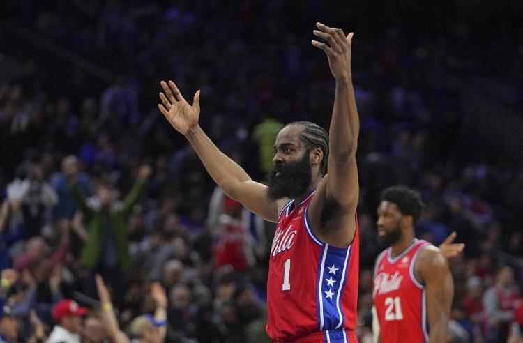 体育直播-铁林：哈登申请交易后仍然保持训练 参与球队训练的各项环节