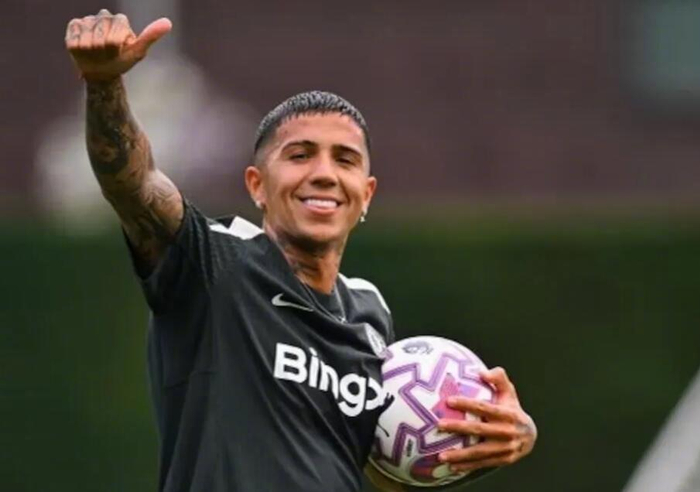 世界杯直播-恩佐再示好皇马称想住马德里，与切尔西合同至2032年|阿根廷|恩佐·费尔南德斯|本菲卡足球俱乐部|皇家马德里|圣地亚哥-伯纳乌足球场_新浪体育_新浪新闻